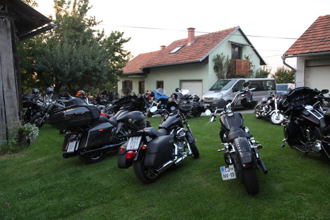 Holiday Home Maderka Strigova 外观 照片